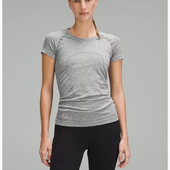 lululemon athletica Tops Iso Lululemon Swiftly Tech 2 See Description Poshmark
